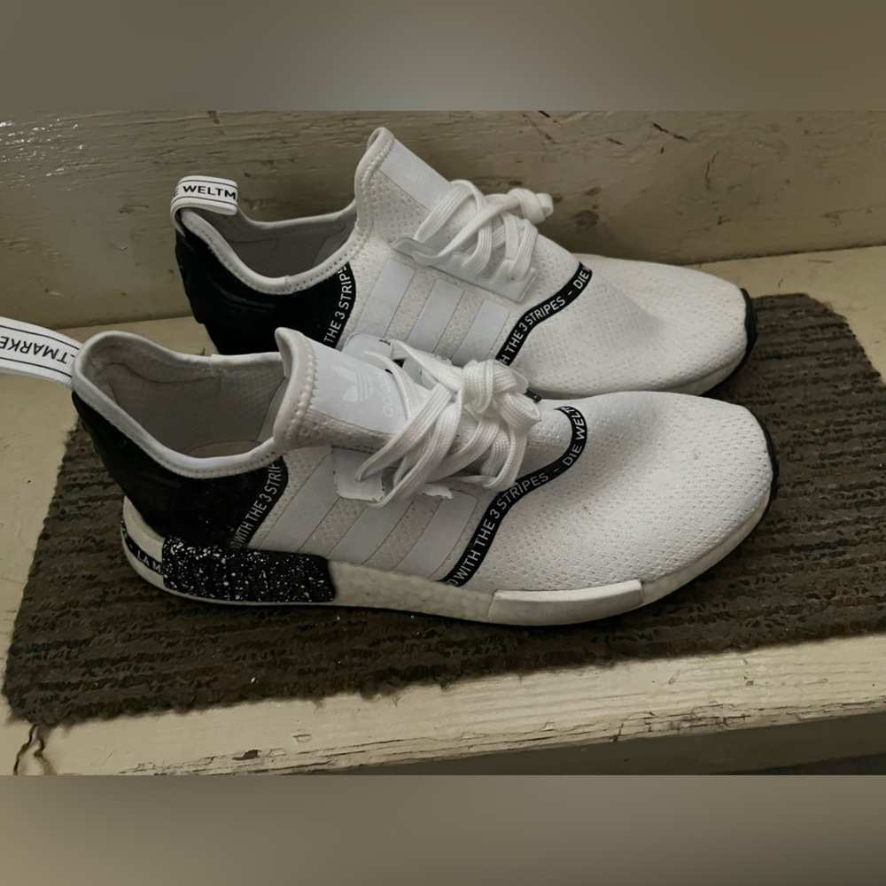 Adidas NMD R1 Speckle Pack White M size 10.5